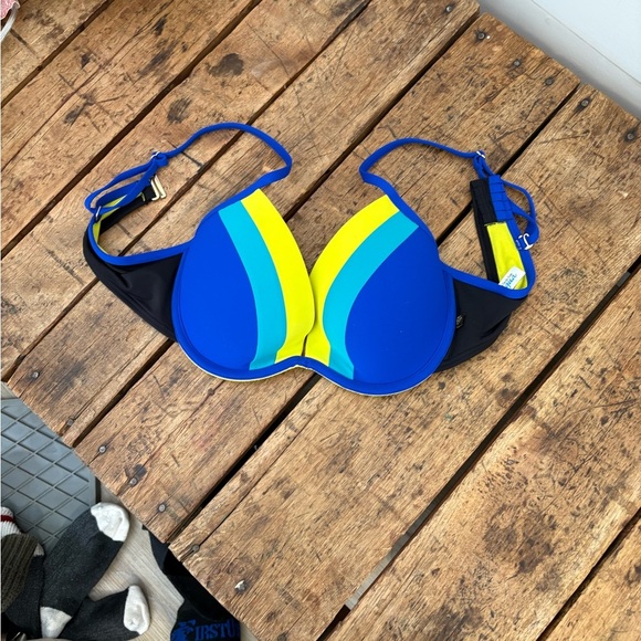 La Vie En Rose Blue and Yellow Bikini Top Swim - Picture 2 of 7